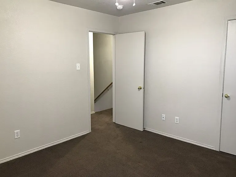 3603 Malibu Ln — Photo 11