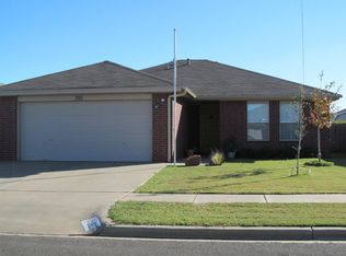 1803 77th St, Lubbock, TX 79423