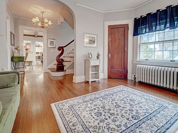 4th image of 117 Park Ave