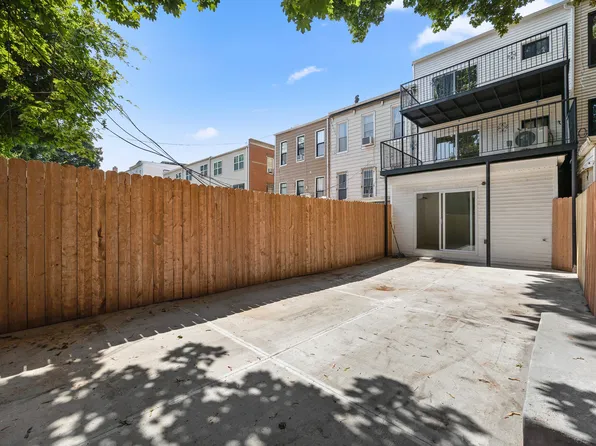 90 Covert Street image 11 of 23