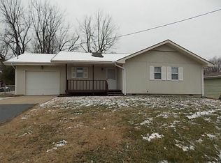 1140 E Evergreen St, Springfield, MO 65803