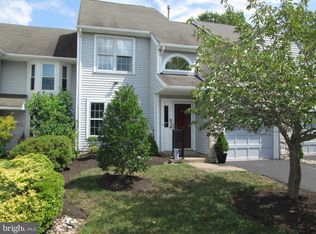 81 Harlow Cir, Ambler, PA 19002