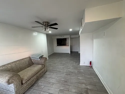 6200 Riverside Dr #525 Photo 1