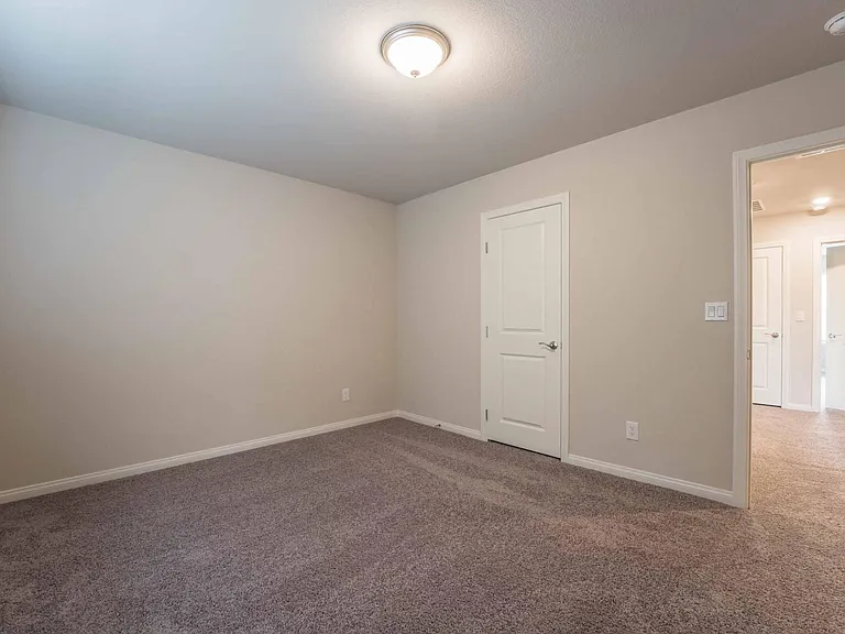 3827 Andorian Ave — Photo 22