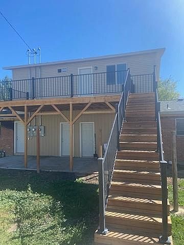 1st image of 278 Melbourne Dr