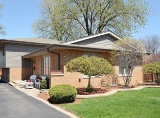 193 W Butterfield Rd, Elmhurst, IL 60126