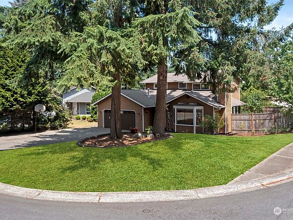 2nd image of 32030 4th Ave SW