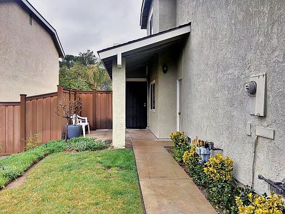 3rd image of 16719 Shinedale Dr