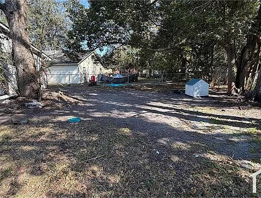 4 bed, 1384 sqft, $1,850 — Photo 4