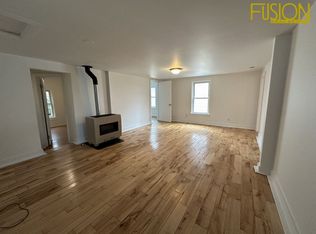 340 Manhattan Drive, Burlington, VT 05401