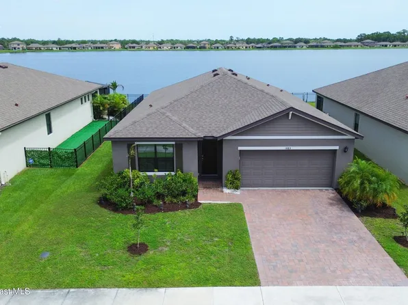 1883 Capital Dr SE, Palm Bay, FL 32909