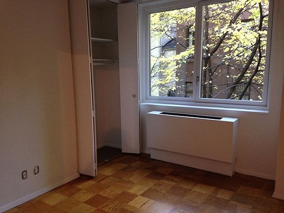5th image of 115 E 34th St APT 3C