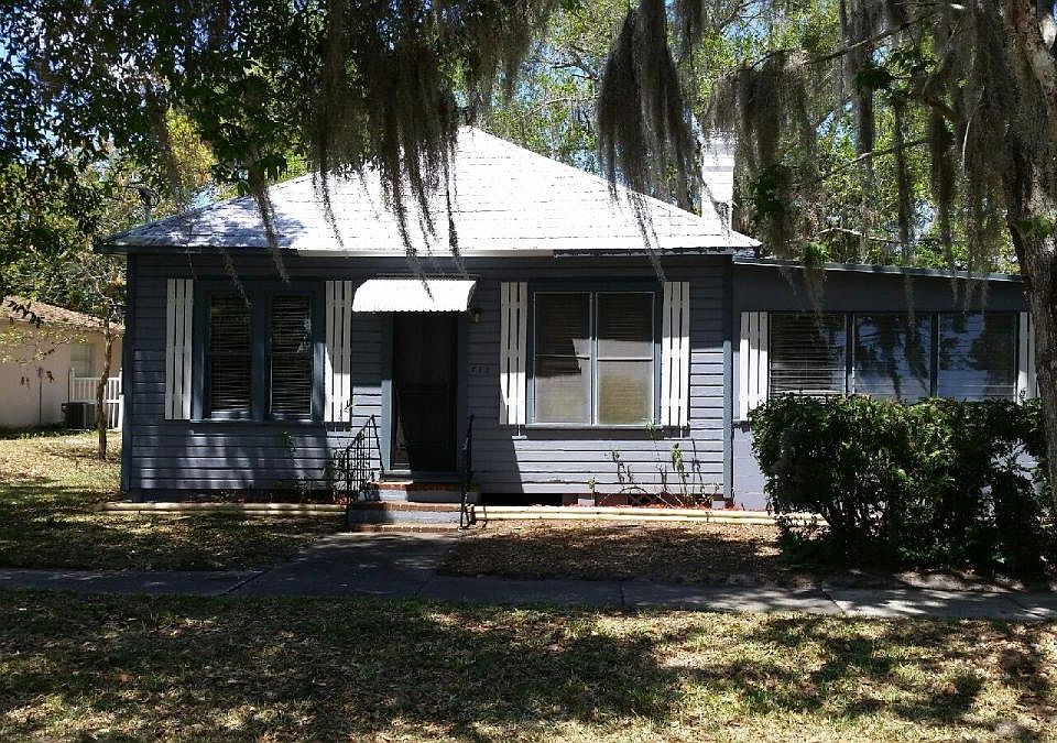 2nd image of 712 Missouri Ave