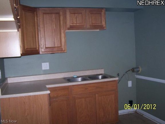 2nd image of 4478-4480 Washington Square Dr