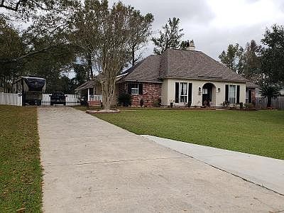 37320 Oak Hills Dr, Denham Springs, LA, 70706