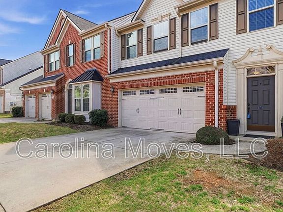 2nd image of 126 Middleby Way
