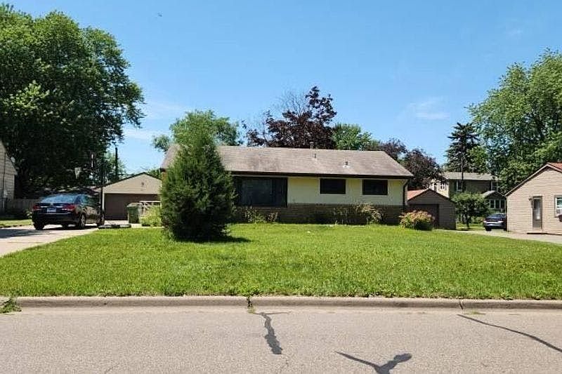 1st image of 5631 Camden Ave N