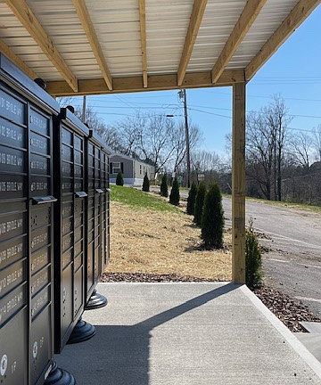 5th image of 1960 Witt Rd