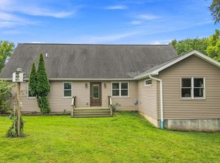2096 290th Ave, Fort Madison, IA 52627