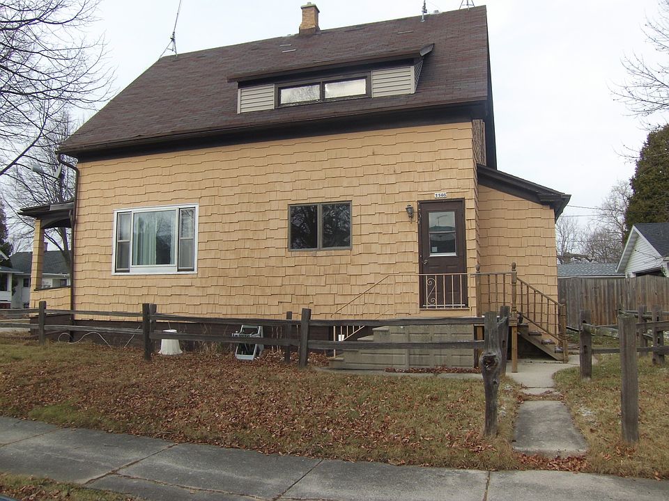 2nd image of 1146 Logan Ave #2
