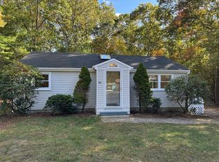 48 Florida Ave, Plymouth, MA 02360