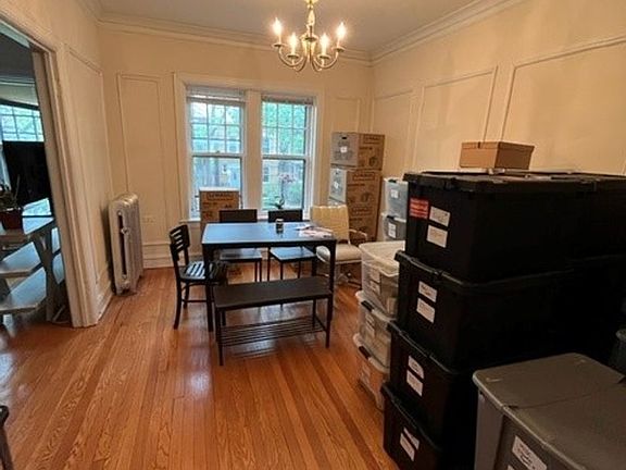 3rd image of 5006 N Hermitage Ave APT 2E