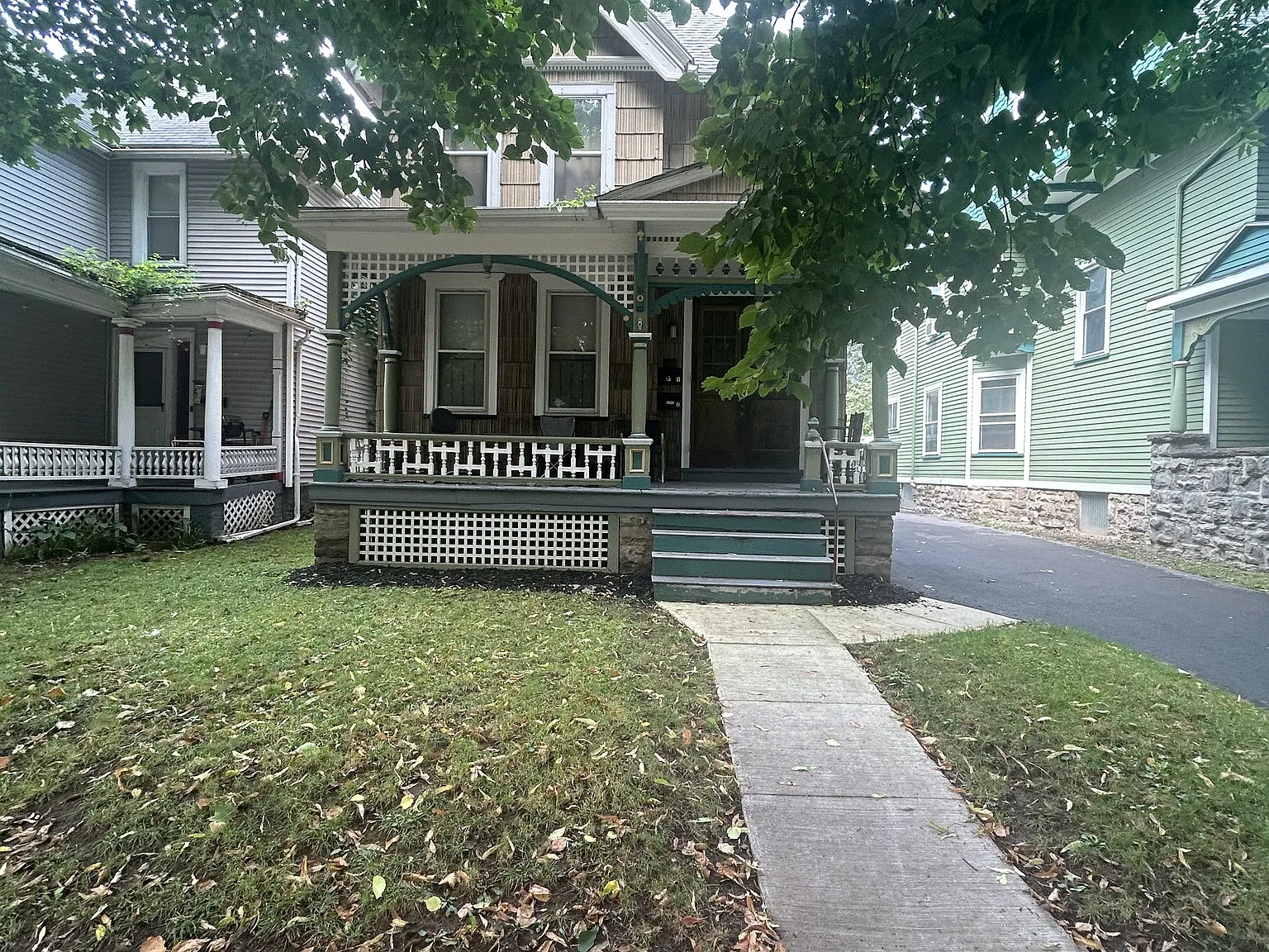 1 bed, 900 sqft, $1,550 — Photo 1