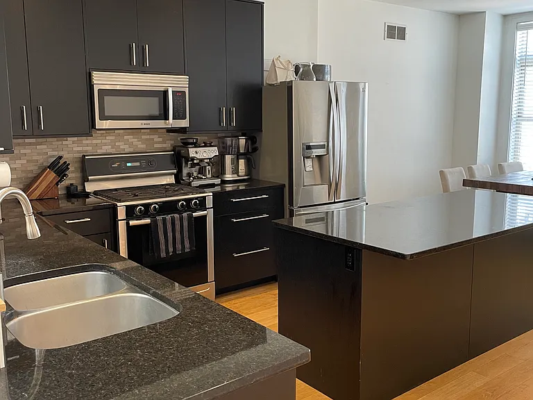4718 Sheldon St #A — Photo 5