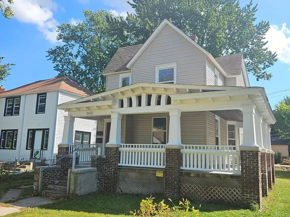 2411 James Ave N #1, Minneapolis, MN 55411