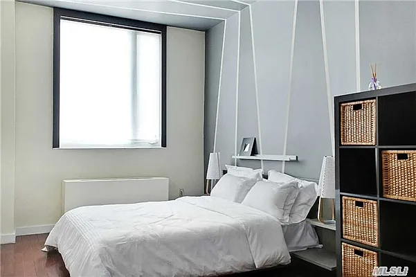 Sold by Douglas Elliman | media 27