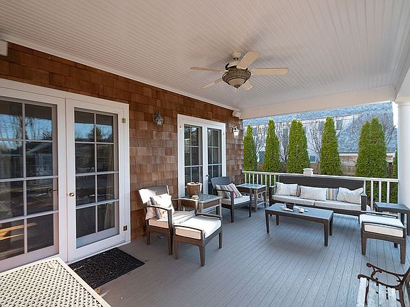 2nd image of 121 Toylsome Ln