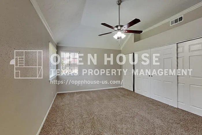 4203 Mountain Peak Way — Photo 9