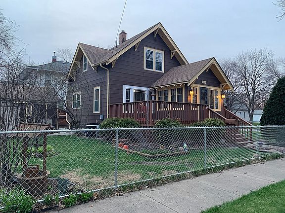 5th image of 804 S Maryland Ave