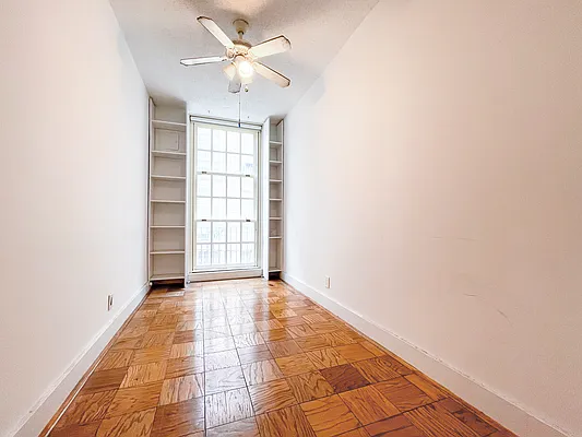 Rented by Oxford Property Group | media 12