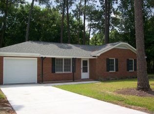 914 Spring Valley Rd, Wilmington, NC 28405