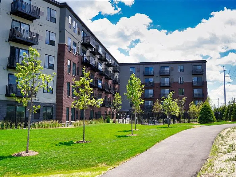 The Bessemer at Seward Commons — Photo 74