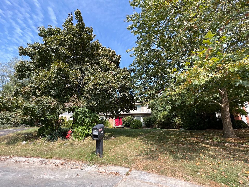 1st image of 5506 Old Carriage Ln