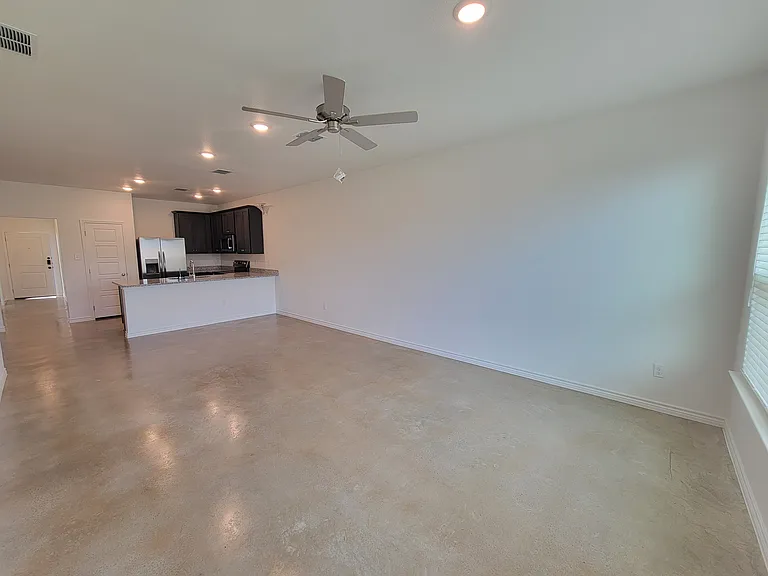 3807 American Elm Dr — Photo 12