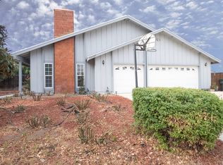 10137 Nemaha Cir, Riverside, CA 92503