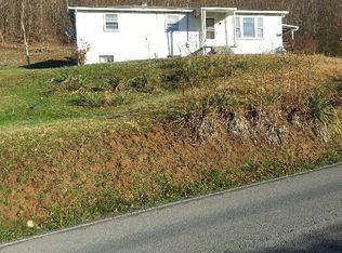 1263 Mud Fork Rd, North Tazewell, VA 24630