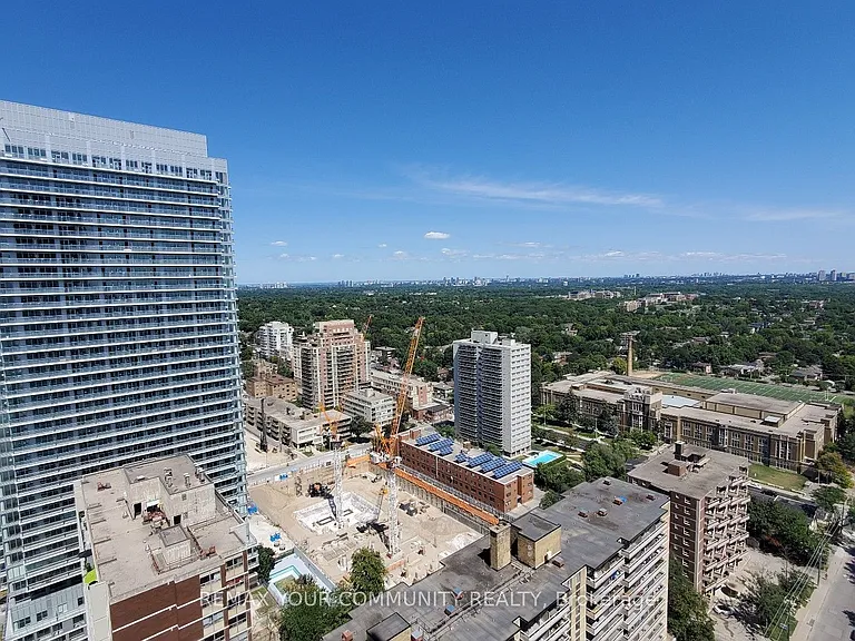 185 Roehampton Ave #2503 — Photo 25