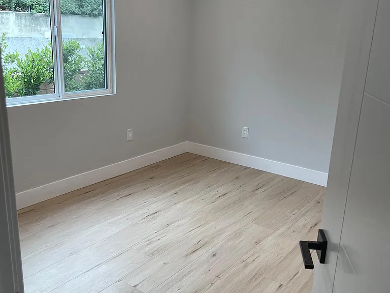4635 Kraft Ave — Photo 26
