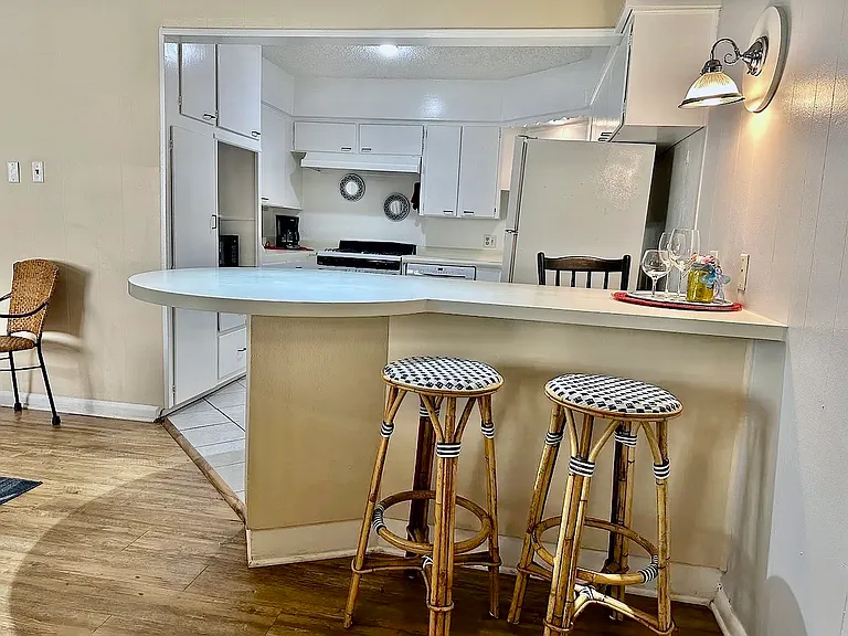 4323 McKinney Ave #1 — Photo 5