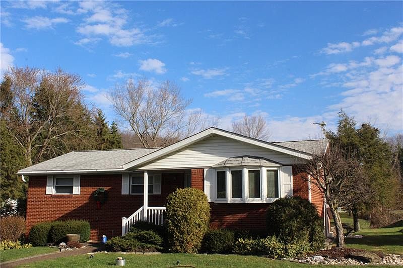 1st image of Meadow Dr
