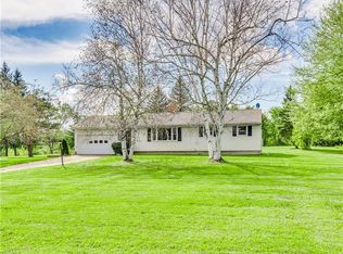 6088 Lance Rd, Medina, OH 44256