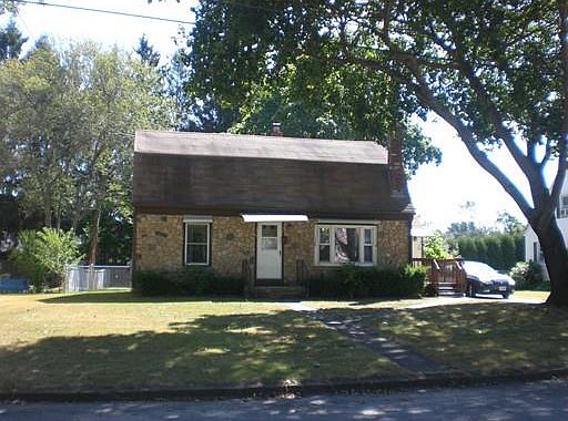 1st image of 42 Carron Ln
