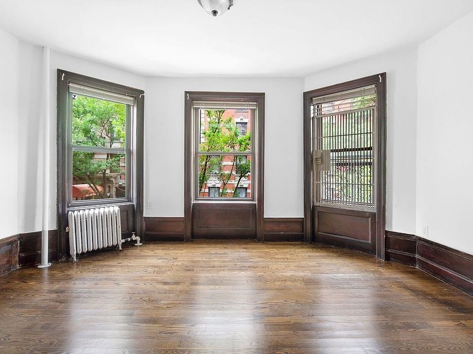 1st image of 321 W 94th St Bsmt 2