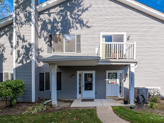 2nd image of 1342 Barclay Ln #3-6