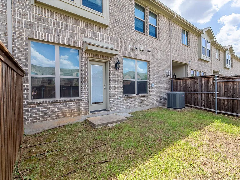 3073 Galveston St — Photo 23