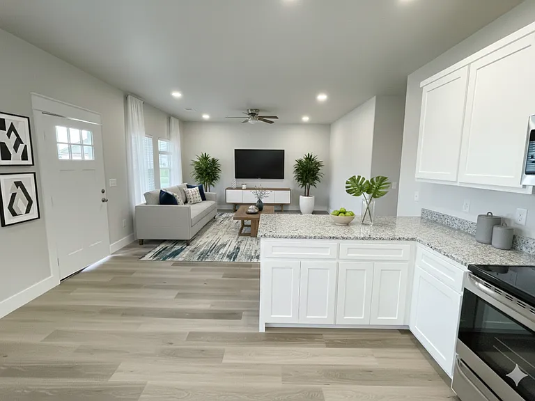 73 Wise Way — Photo 3